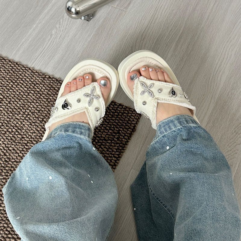 

Ретро шлепанцы на платформе с цветами женские лето 2025 новая мода дышащие женские шлепанцы универсальные повседневные сандалии 40 бежевый