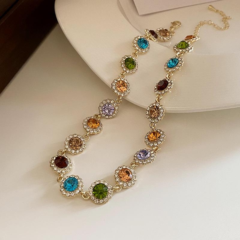 Vintage French Oval Geometric Necklace - High-End Retro Clavicle Chain