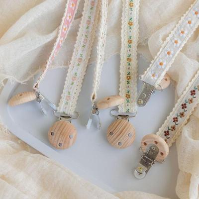 Retro Embroidery Floral Baby Pacifiers Clip for Baby Girls Lace Floral Newborn Pacifiers Toys Clip Toddler Feeding Accessories