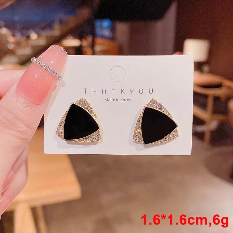 New Fashion Triangle Earrings for Women Colorful Enamel Korean New Imitation Pearl Dangle Earrings Unusual Boho Party Gifts