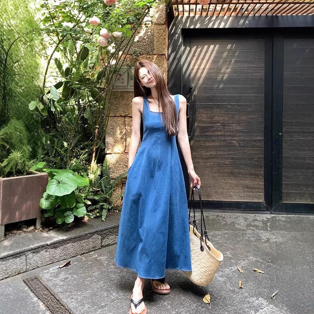 Spring and Summer Niche Design Sense Waist Temperament Suspender Long Dress Women's Blue Mist Love French Denim Dress Women