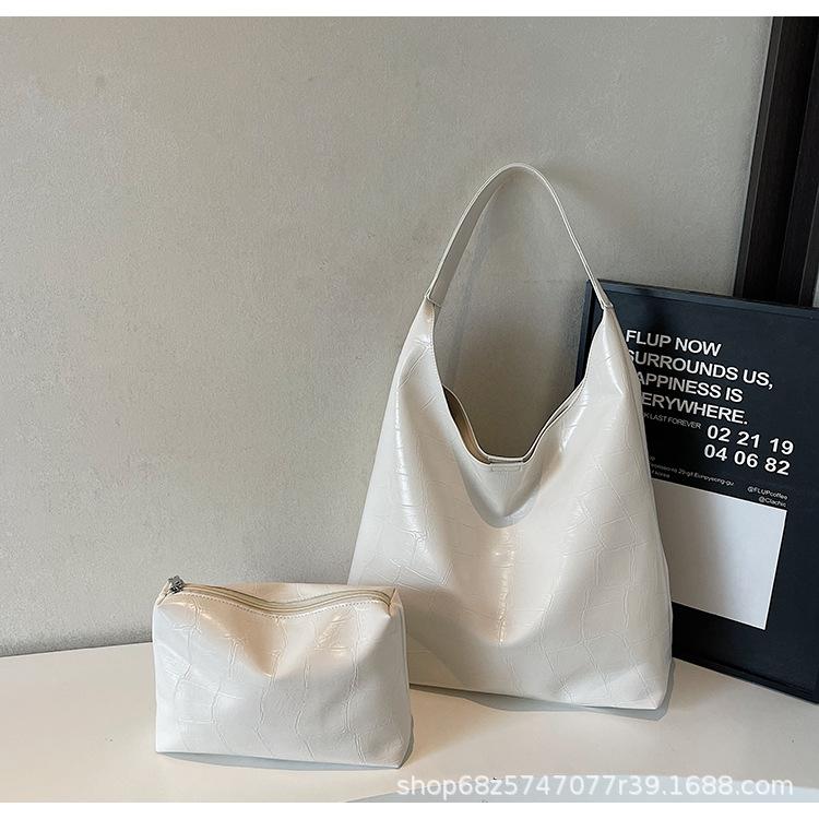 High-end Fashion Shoulder Bag Women's Retro Simple Versatile Lazy Style Large-capacity Commuting Shoulder Bag Tote Women's Bag