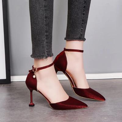 Neue spitze Einzelschuhe Modische und bequeme High Heels Trendige und sexy High Heels Hochzeitsschuhe Mujer Zapatos