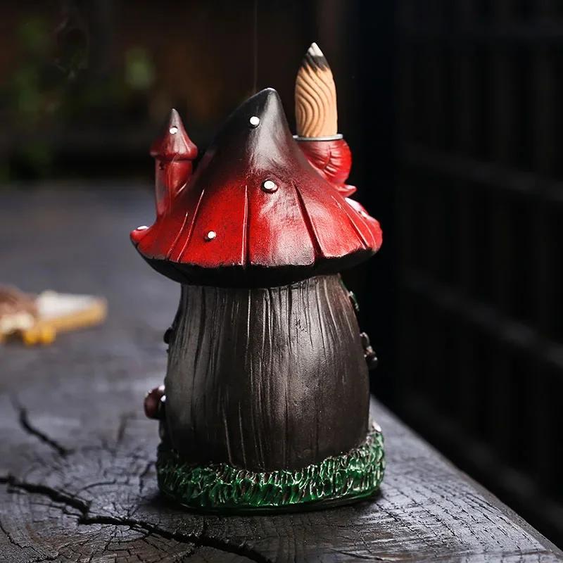 1pc Mushroom House Resin Handicraft Home Ornaments Backflow Incense Burner (Without Incense Cones)