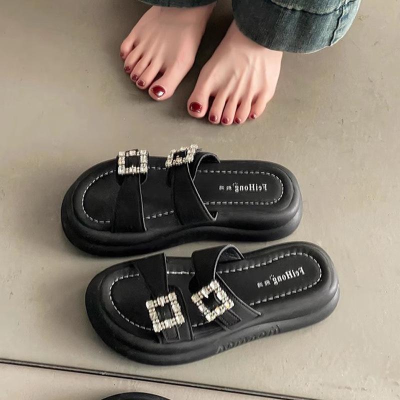 Fashion high-end thick-bottomed rhinestone buckle with one-word drag women's new summer wear with skirt sandals tide