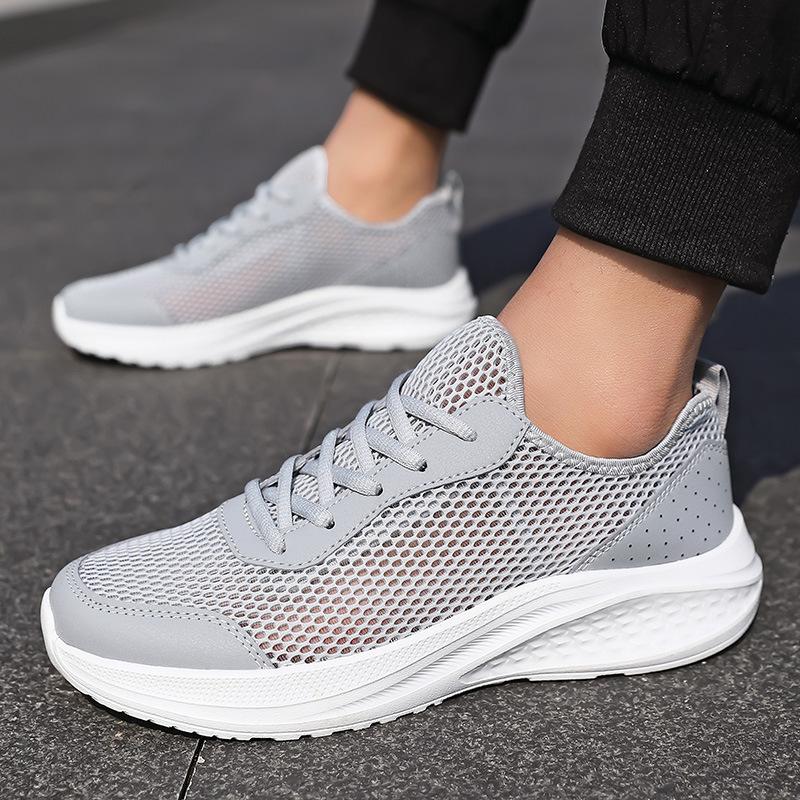 47 Hollow mesh shoes breathable thin lightweight casual sports shoes large size 48 travel running shoes men