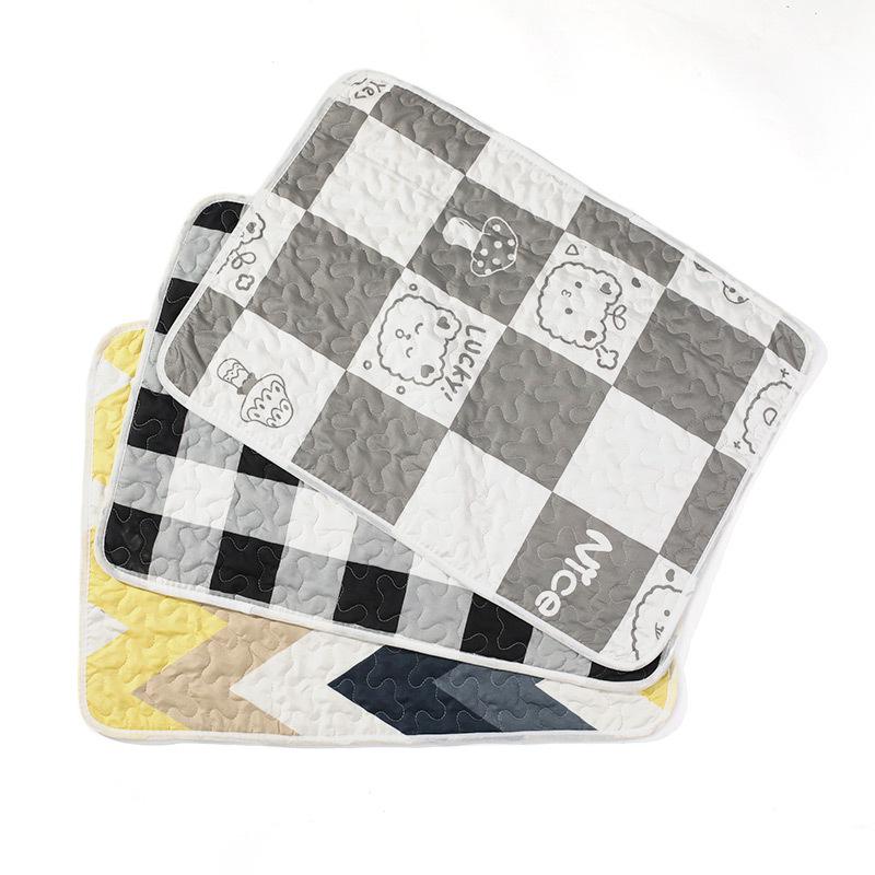Pet Cushions Are Universal In All Seasons, a Large Number of Colors, Durable Pet Cushions, Pet Blankets, Dog Cushions, Supplies