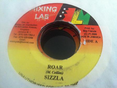 7inch Record SIZZLA - Roar NONE MIXING LAB 2000 Jamaica Reggae, Ska & Dub Used