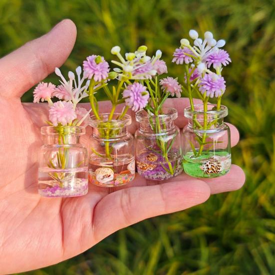4 Pcs Mini Glass Vases Set Faux Flowers in Glass Vases Glow in The Dark Flower Vases for Desktops Car Dashboard Decor