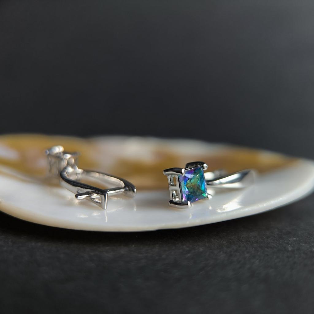 Серебряные серьги с мистик топазом 1ct (2203742)