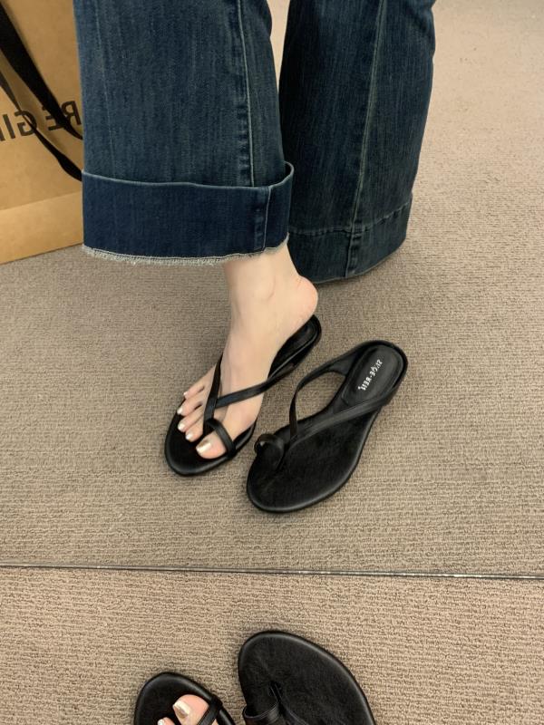 Fashion Female Shoes Cross-Tied Rubber Flip Flops Low Ladies' Slippers 2025 Hawaiian Silver Slides Shoes Low Woman's Slippers Cross-Tied