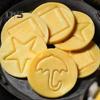 Tagliabiscotti in acciaio inossidabile Stampi per biscotti Strumenti per la fabbricazione di caramelle di zucchero coreane Kit per giochi di zucchero a forma di calamaro Stampi per dolci da festa Ombrello Triangolo Stella