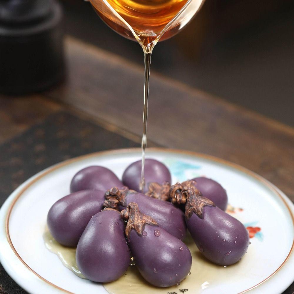 Purple Sand Eggplant Tea Pet Handmade Vegetable Shape Handmade Bionic Plant Realistic Art Teaware Sculpture Table Decor