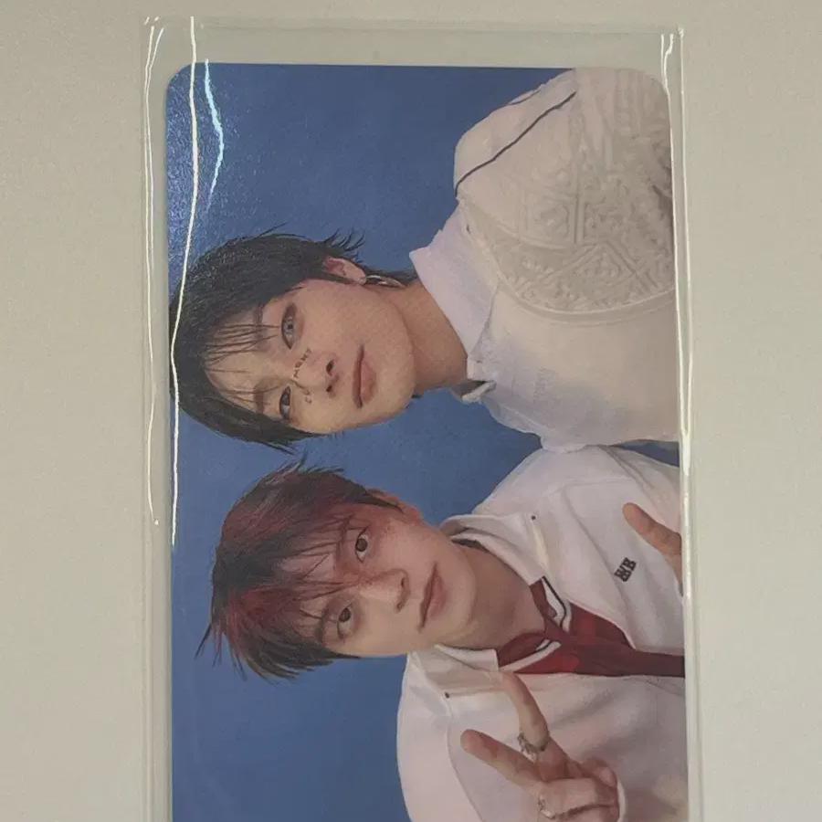 

Straykids Straykids Поп-ап магазин Лотерея Сынмин И&Чонин