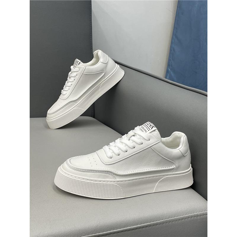 Autumn new leather soft-soled breathable shoes sports and leisure board shoes bc