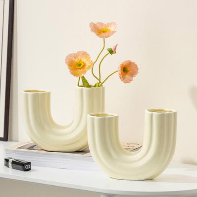 Nordic Modern U-shaped Abstract Art Vase Ornaments Living Room TV Cabinet Dried Flower Vase Modern Home Decoration Accessories
