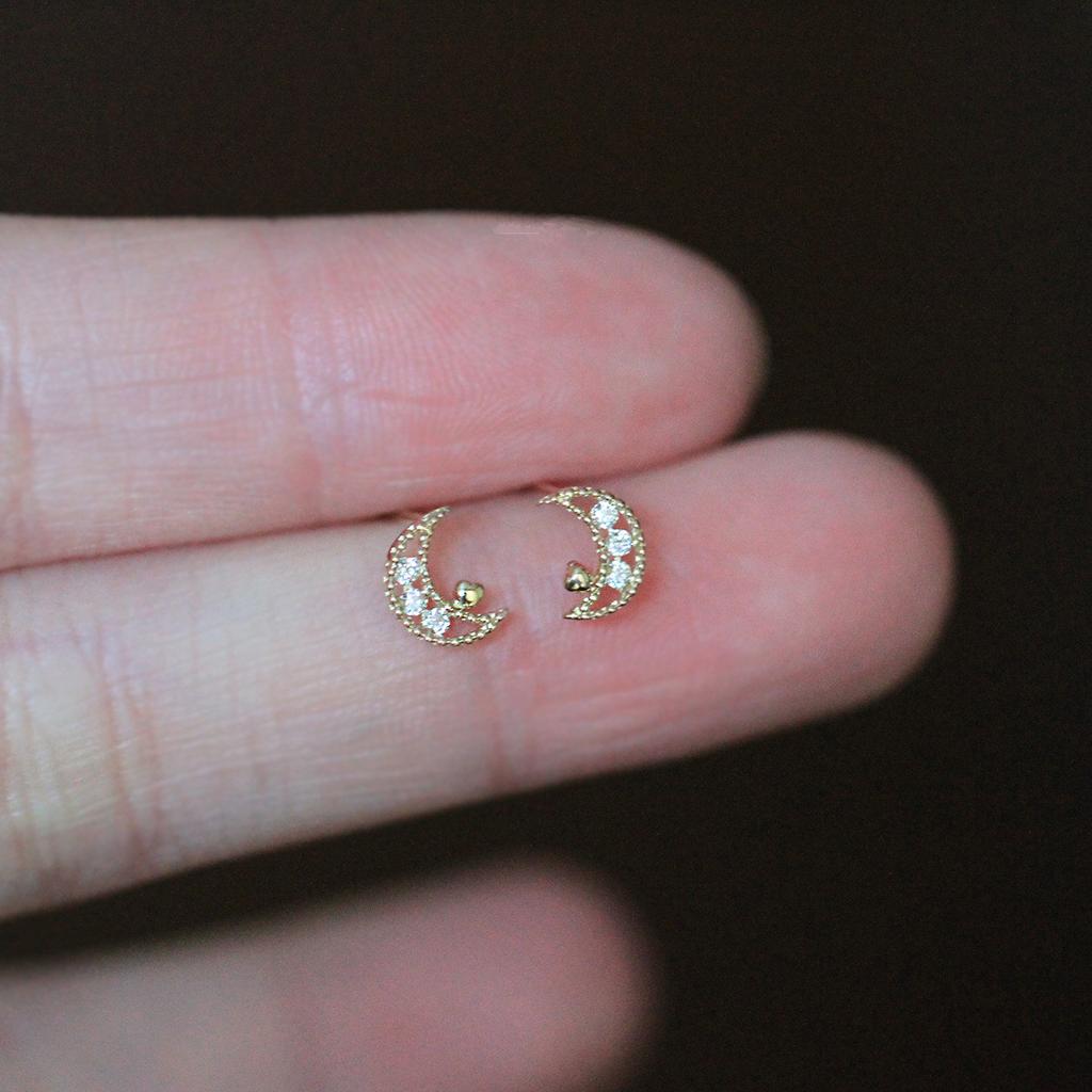 925 Sterling Silver Simple Hollow Magic Moon Stud Earrings Women Fashion Charm Wedding Party Jewelry Accessories Gift