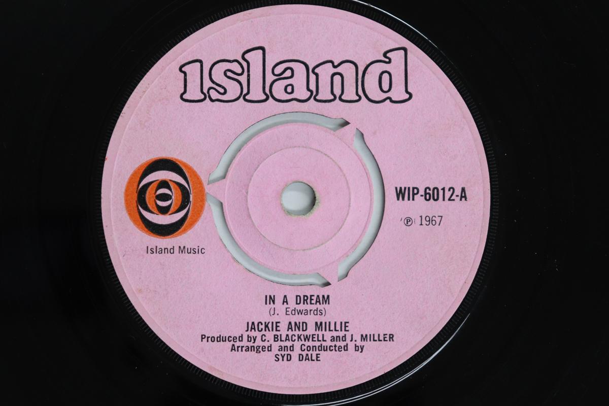 

7inch Record JACKIE & MILLIE - In A Dream / Ooh, Ooh WIP6012 ISLAND RECORDS 1967 UK Soul/Funk Used