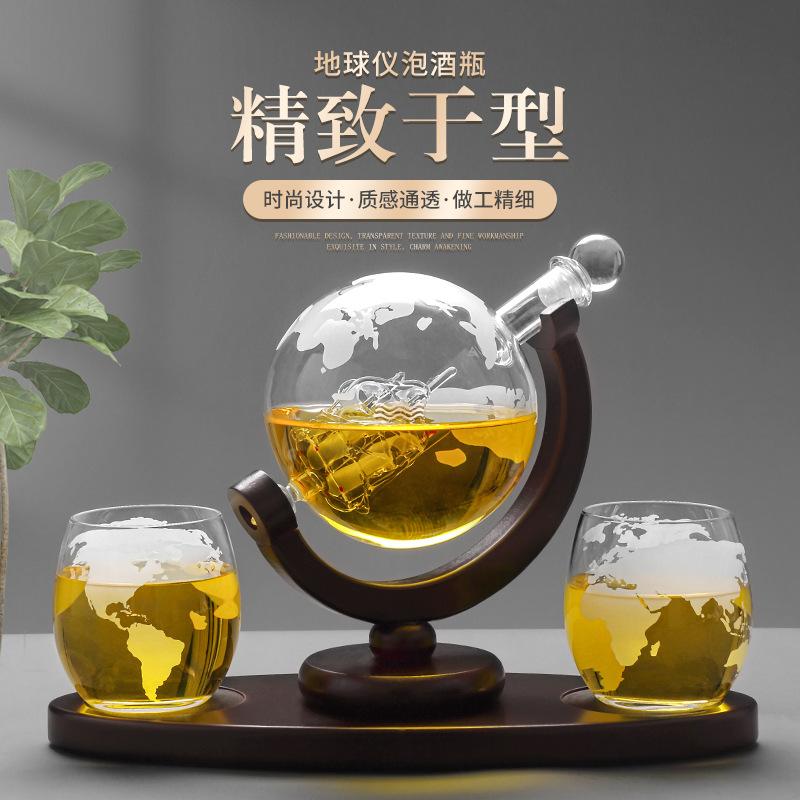 Whiskey Decanter Glass Set Crystal Globe Whisky Vodka Sailboat in Decanter with Finished Wooden Stand Bar Tools Bartending