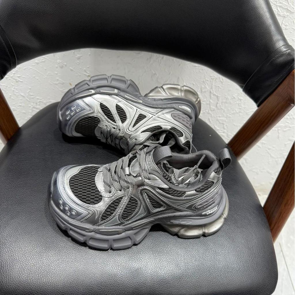 2025 Women's Retro Distressed Dad Shoes - Autumn New Color European Casual Sports Sneakers