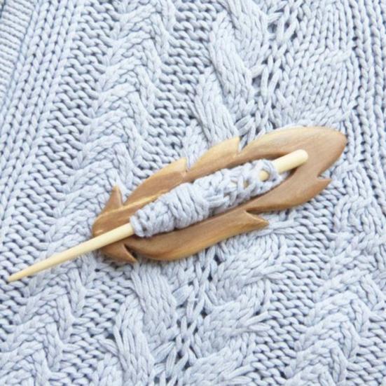 Donna Inverno Maglione in legno Spilla a forma di animale Sciarpa Fibbia Scialle Sciarpa in seta finta Spilla Accessori per outfit