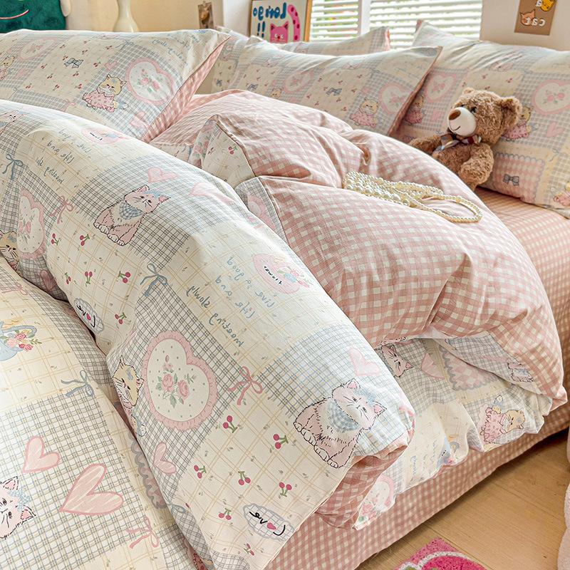 Bedding Four-piece Set Printed Skin-friendly Water Wash Sheets Quilt Cover Pillowcase Set