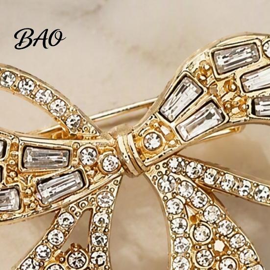 Alloy Lapel Pin Sparkling Rhinestone Bow Brooch, Mini Bowknot Shaped Bag Decoration Brooch Pin, Clothing Jewelry Accessory for Women Girls