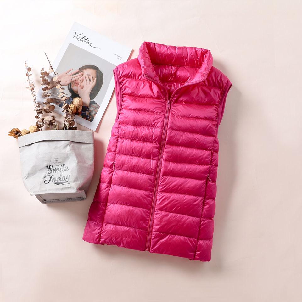 Women's Lightweight Down Vest, Korean Style, Stand-Up Collar, Slim-Fit, Sleeveless Jacket for Autumn and Winter.