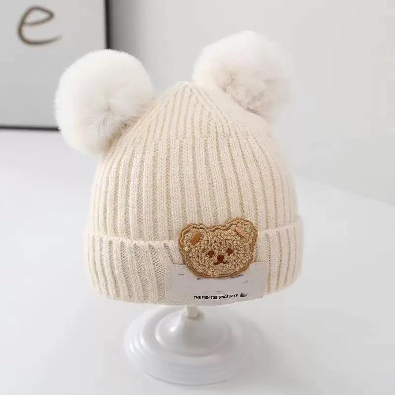 Baby autumn and winter cute cartoon warm hairball wool hat boys and girls baby ear protection hat children pullover knitted hat