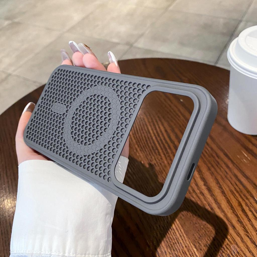 Applicable to Xiaomi Redmi K90ProMax heat dissipation magnetic mobile phone case Redmi Turbo5Max matte protective case