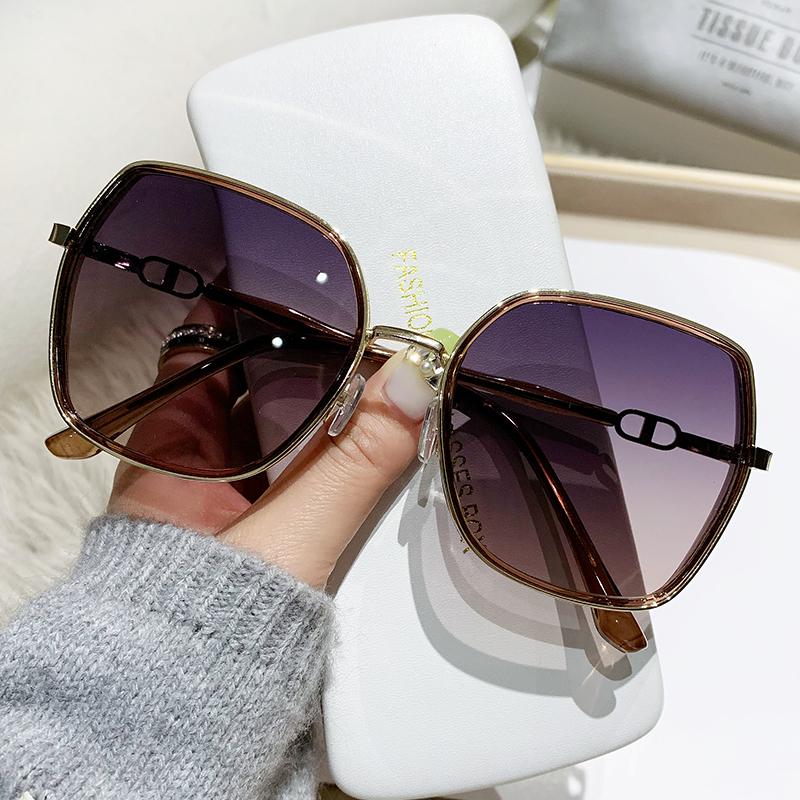 New Style Big Frame Sunglasses Fashion Trend Outdoor Anti-UV Flash Street Photo Stylish Eyewear for Men Women
