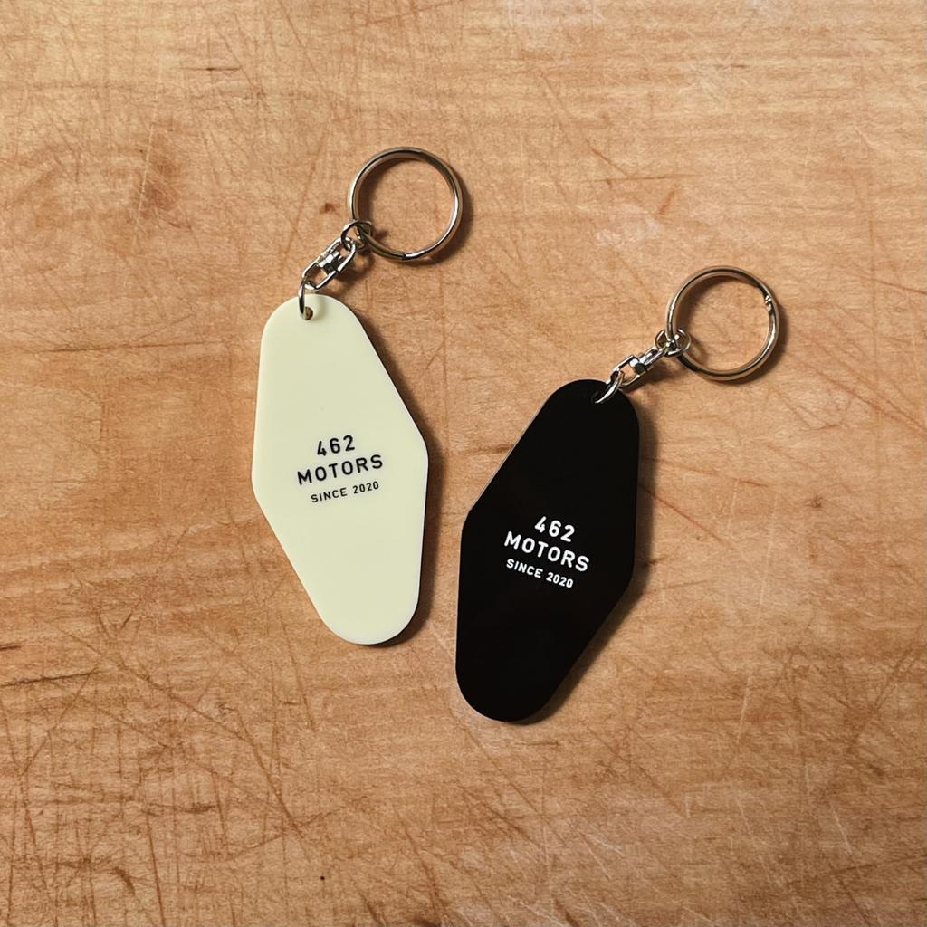 SUZUKI Hustler Motel Keychain (Ivory)