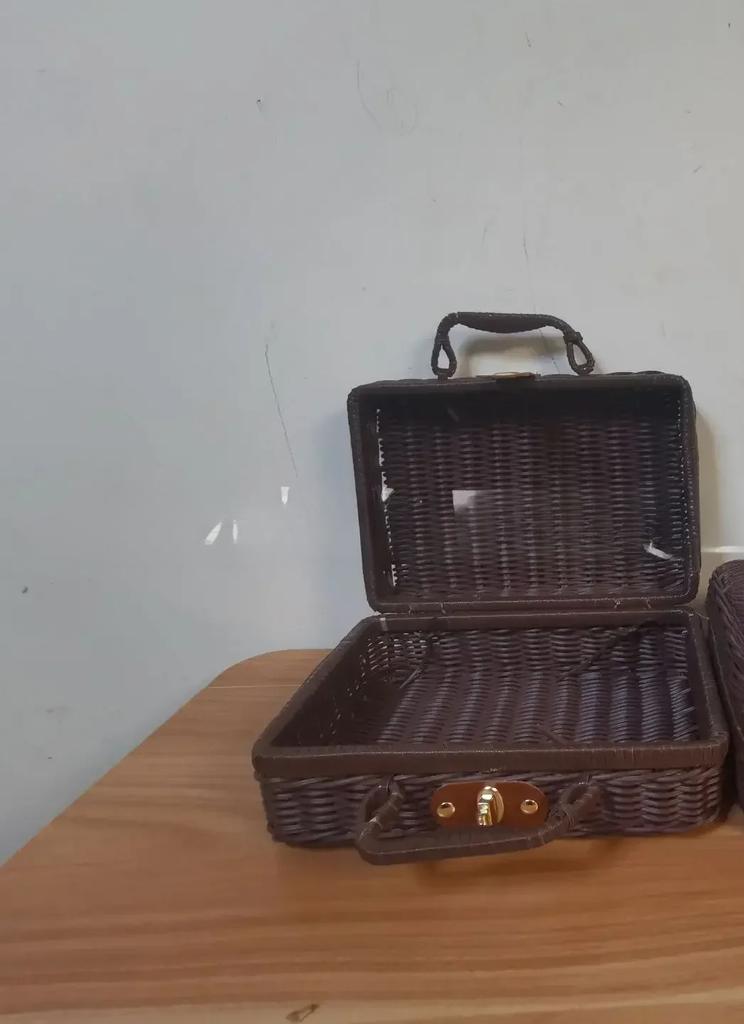 Retro Wicker Suitcase Vintage PP Rattan Picnic Basket with Handle Cosmetic Organizer Gift Box Travel Case Storage Woven
