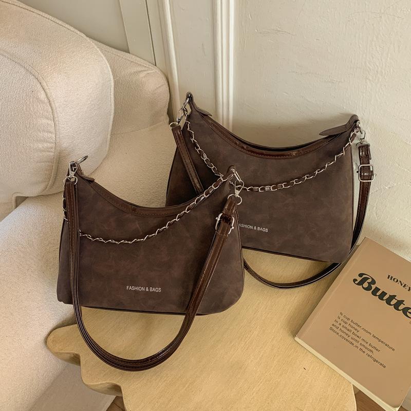 Sacs pour femmes printemps sacs à main à chaîne rétro, les nouveaux sacs simples sous le bras de la saison, sacs à bandoulière polyvalents, sacs messenger, femmes
