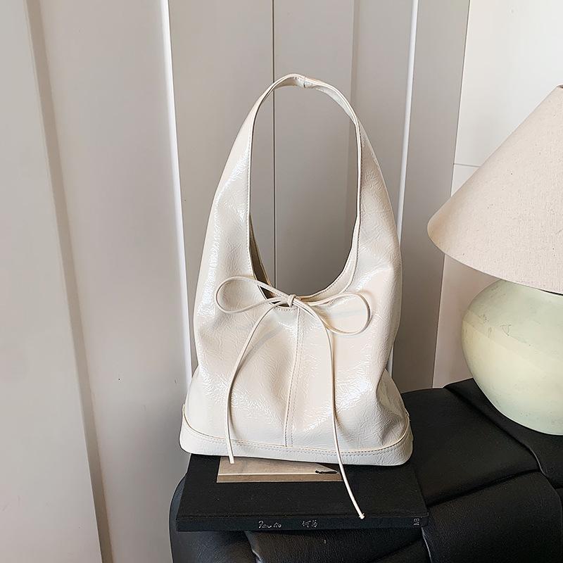 

Новая женская сумка-тоут из кожи с масляной восковой пропиткой, нишевый дизайн с бантом, ленивая, свободная, на плечо, подмышку белый