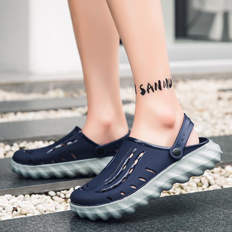 Sandalen für Herren Lochschuhe für Herren Runde Zehenpartie Strandschuhe Jelly-Sandalen Herren Hausschuhe Fahrschuhe