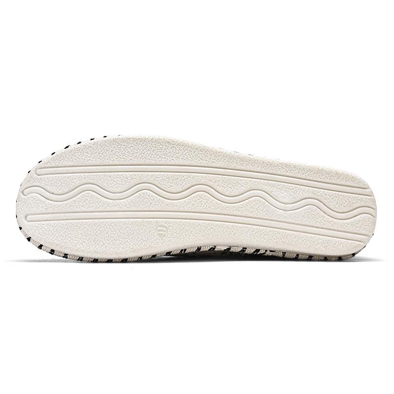 2025 Men's Summer Breathable Slip-On Canvas Sneakers