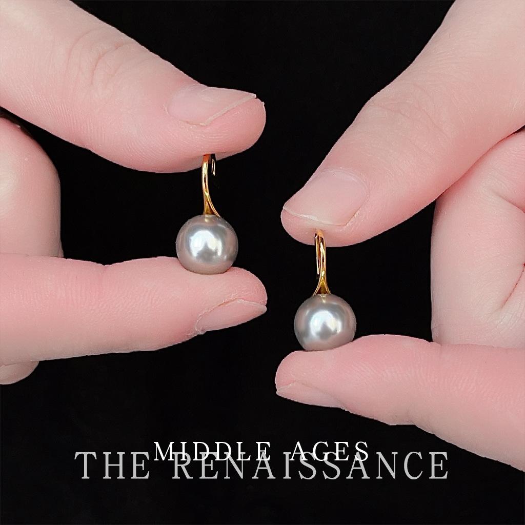 

Medieval real multi-hemp gray pearl ear hook French retro style earrings ear jewelry