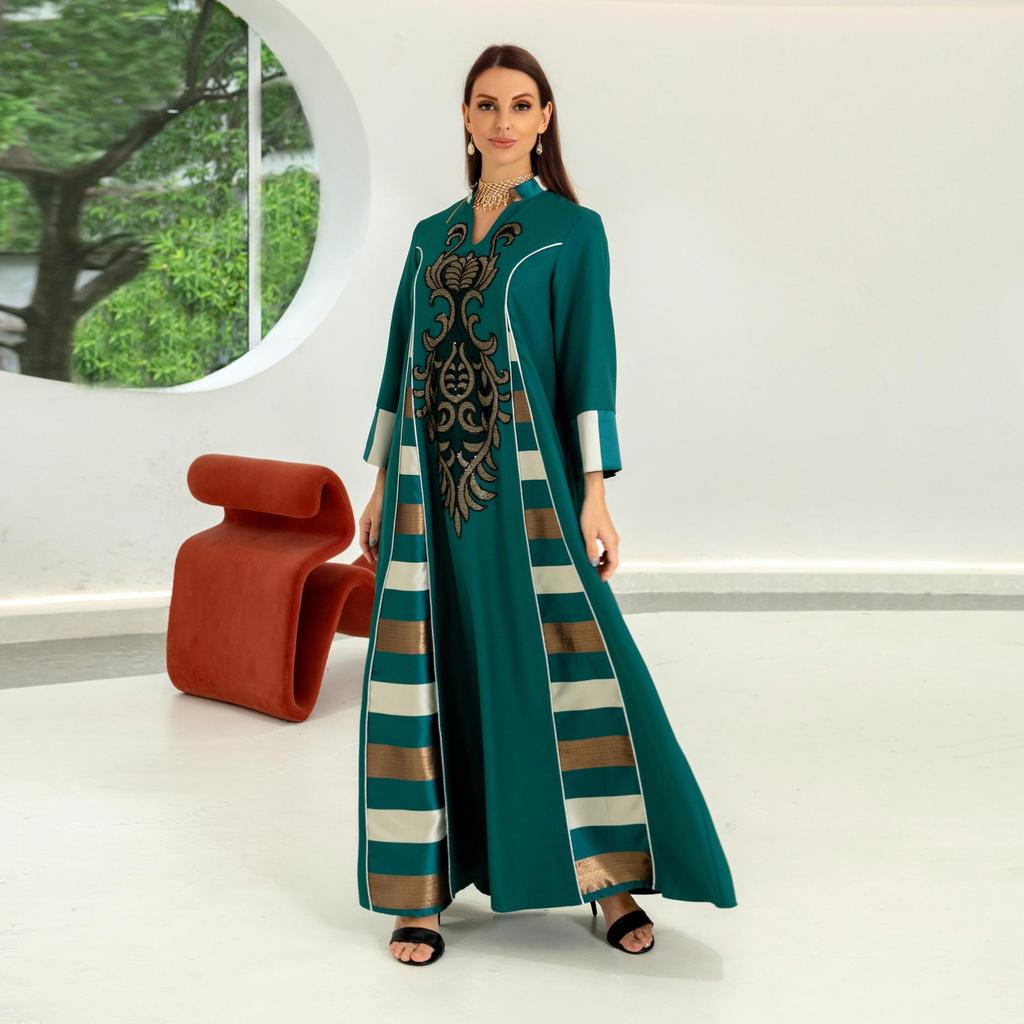 AB052 Women's Embroidered Striped Abaya - Middle East Arabic Muslim Robe