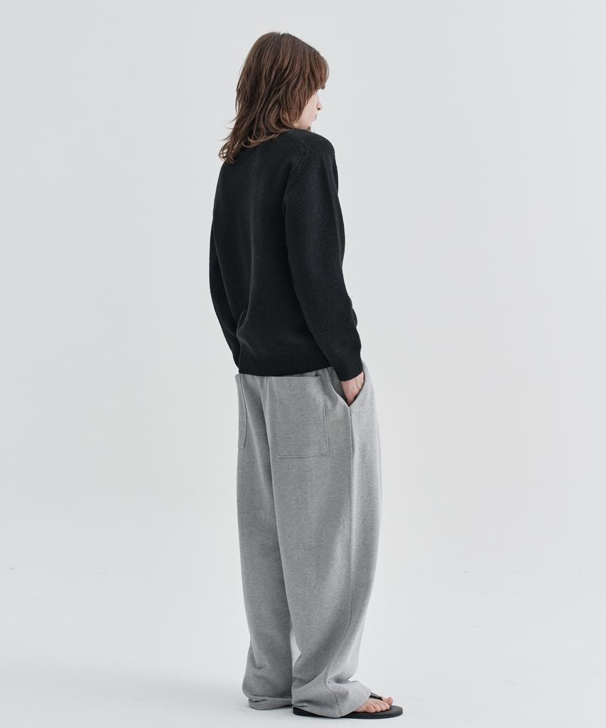 EZIO Plain Round Knit_Black