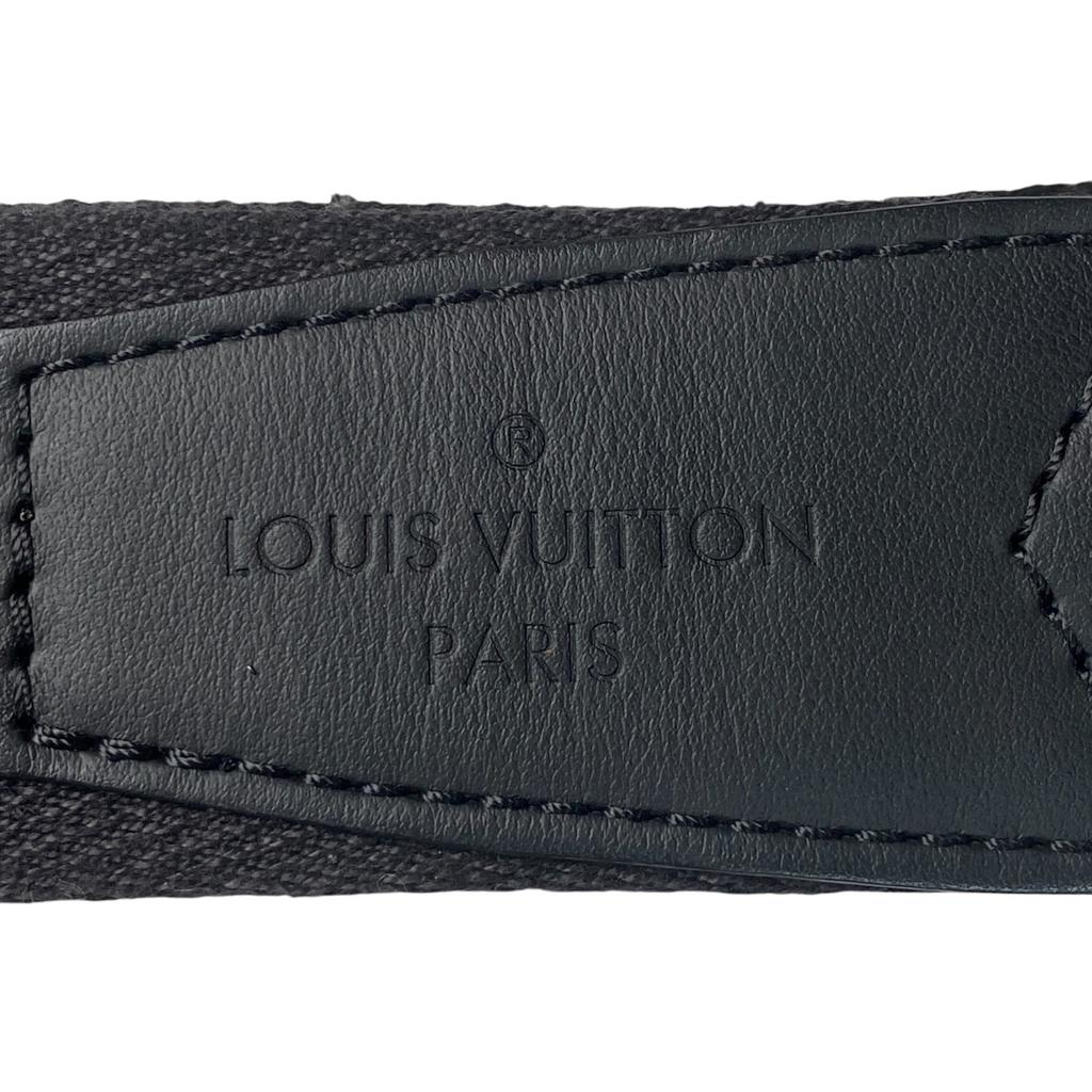 Used LOUIS VUITTONbody bag black leather mens