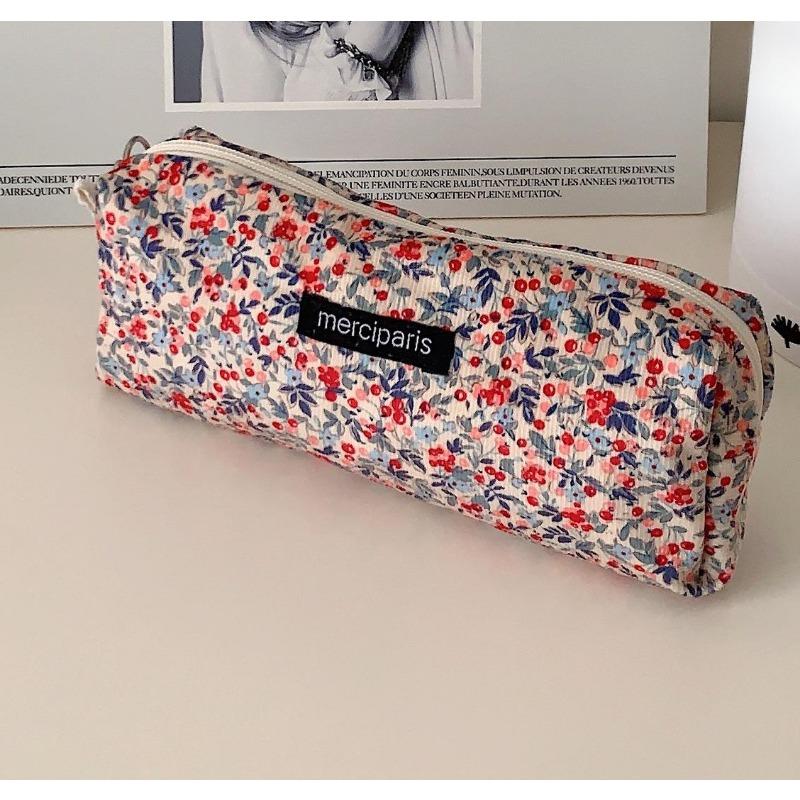 Love Pen Bag Large Capacity Stationery Bag School Supplies Stationery Bag Makeup Bag