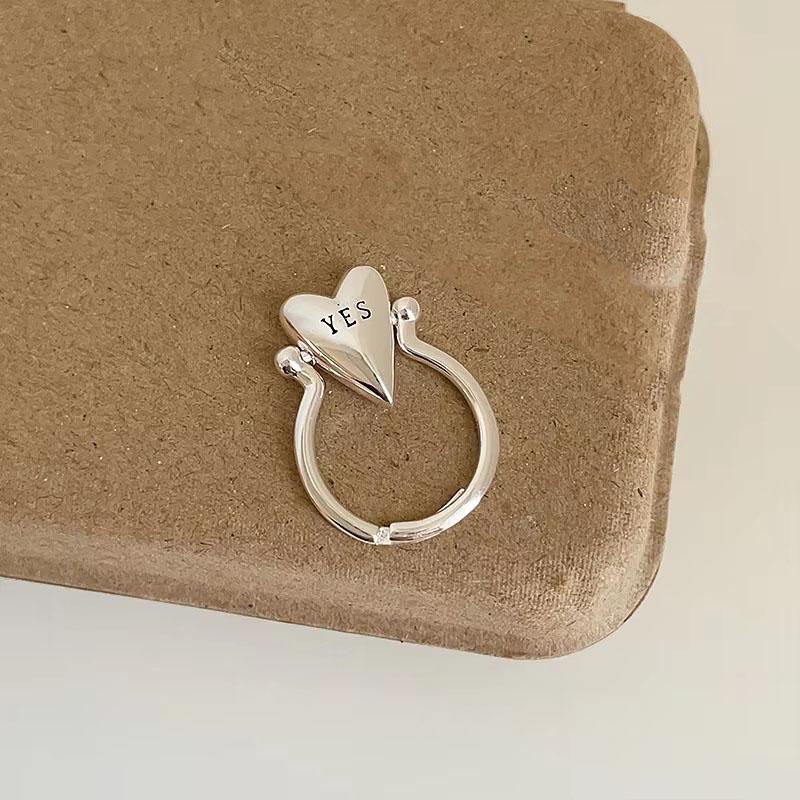 

Fashion Smooth Rotatable Heart Ring for Women Men YES or NO Letter Emotional Adjustable Finger Ring Design Couple Zircon білий