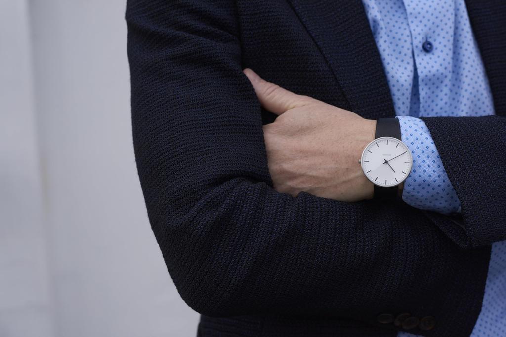 ARNE JACOBSEN Wristwatch 40mm Scandinavian Design Waterproof for Everyday Use Design Without Second CITYHALL White Black Leather (Silent Hand)