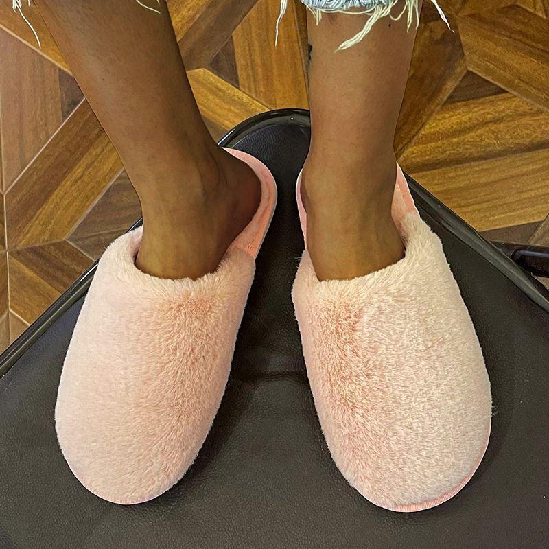 2025 осень и зима новые хлопковые тапочки женские модные домашние для улицы с плоской подошвой для общежития теплые домашние нескользящие хлопковые тапочки