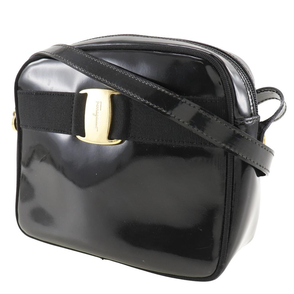 Salvatore Ferragamo Vala Shoulder Bag D213096 Black Enamel Women Used
