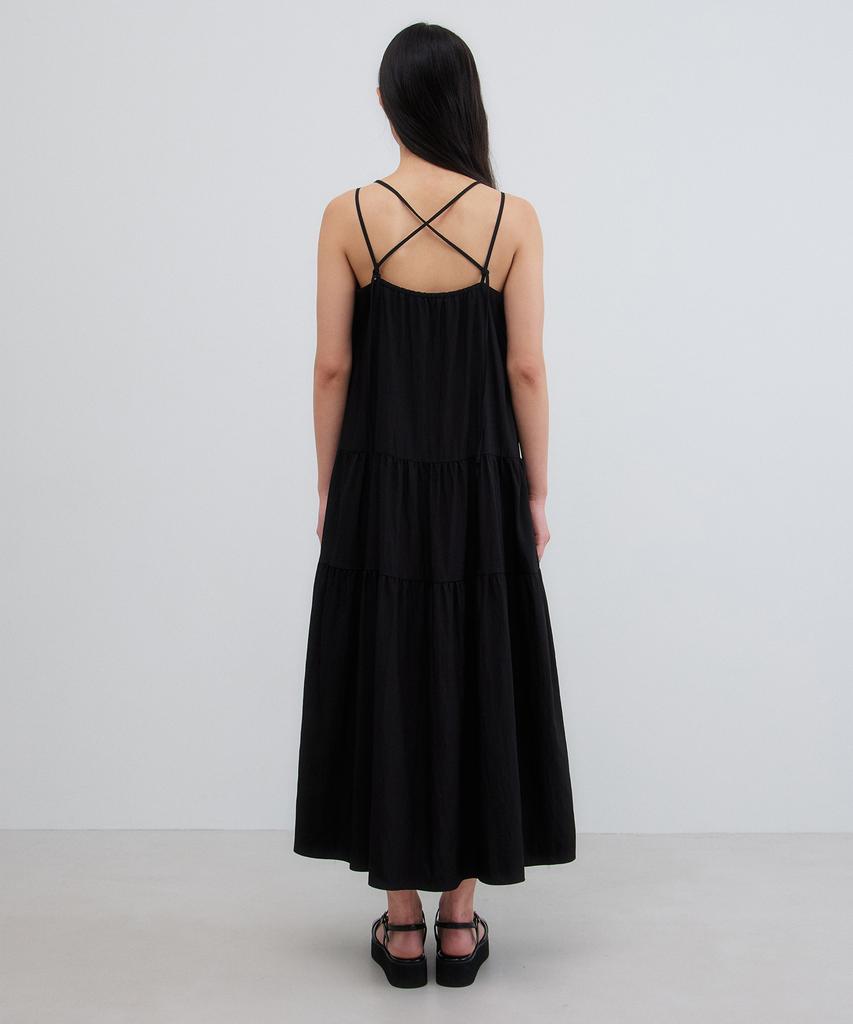 Manggomaenipeullijeu Loha String One Piece_Black