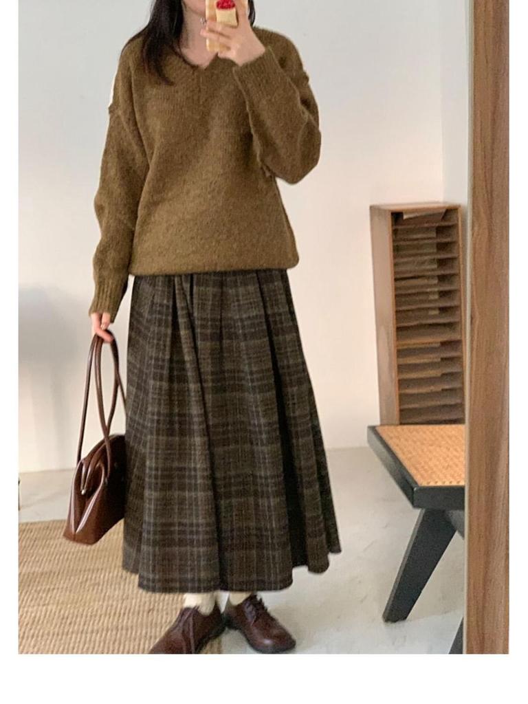 Academy Retro Plaid Wool Midi Skirt: Autumn/Winter, High-Waisted, Elastic, Big Swing, Slimming Pleated Design