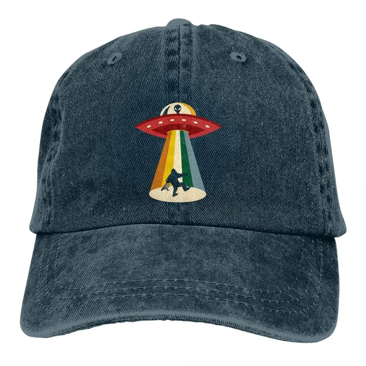 

Carrying Canadian Goose Hunter Alien Baseball Caps Peaked Cap Bigfoot Sasquatch Sun Shade Cowboy Hats for Men Trucker Dad Hat Adjustable