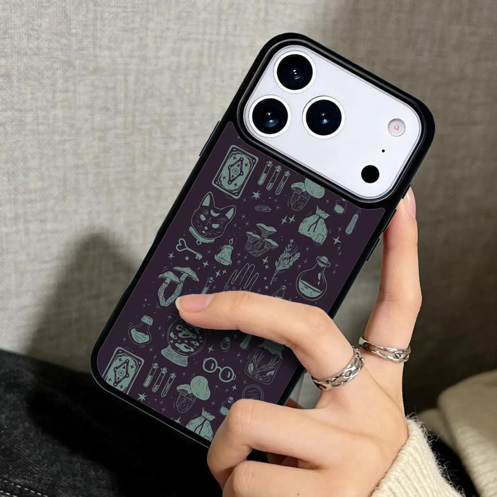 Capa Case for iPhone 17 Air 16 Pro Max 15 Plus 11 13 Mini 14 12 Back Phone Cover Witch Aesthetic Art